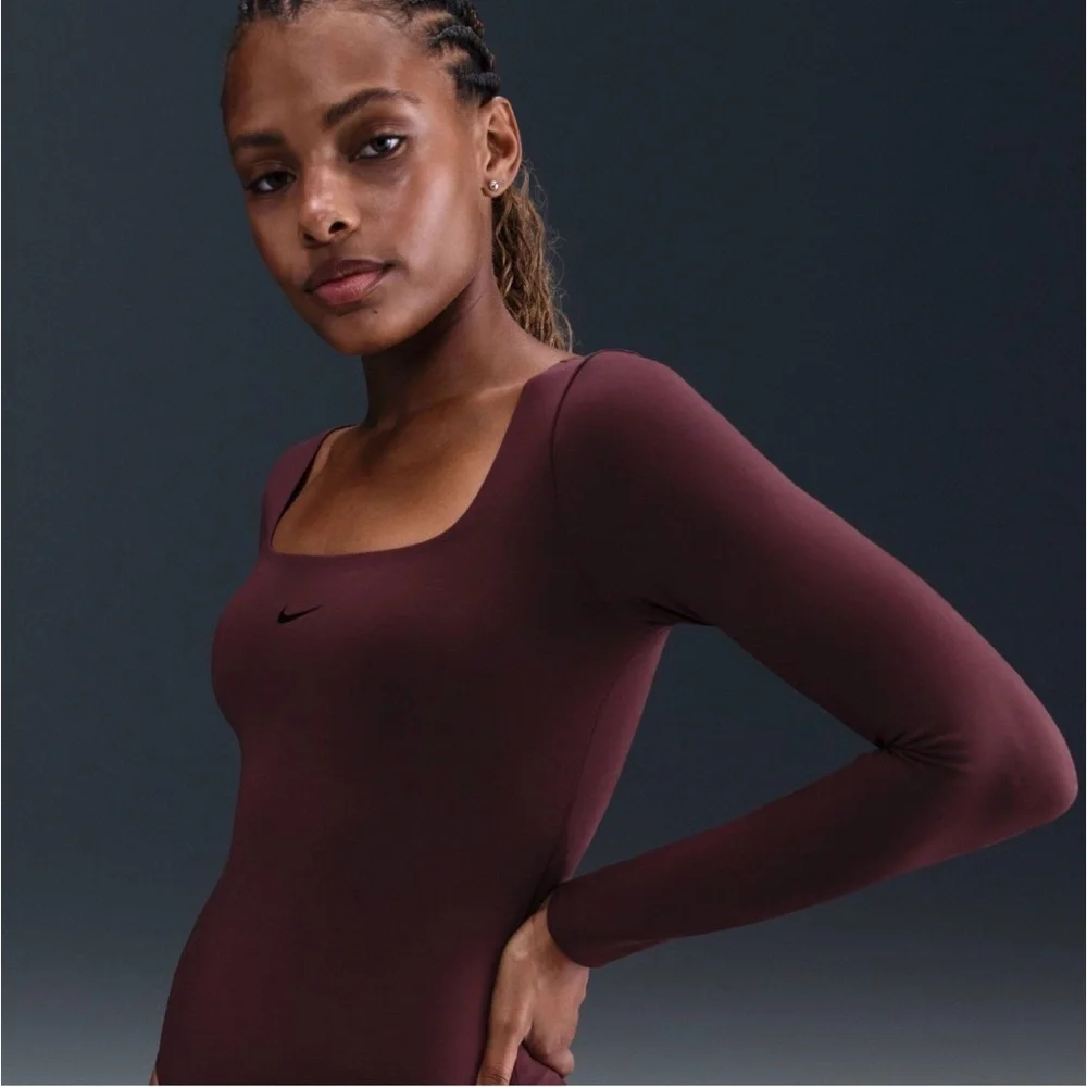 Nike Form Women's Bodysuit - Deep Burgundy